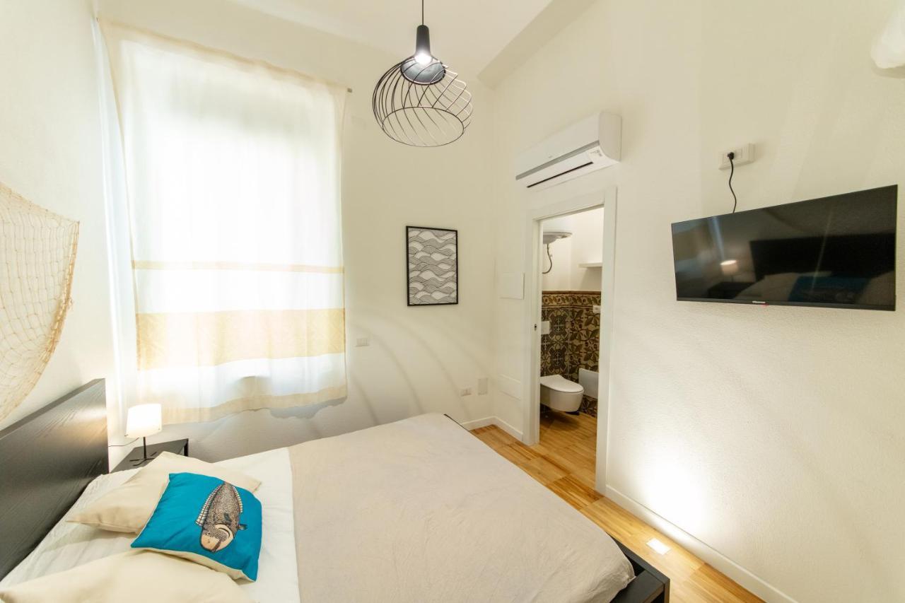 Lele'S Rooms Cagliari Zewnętrze zdjęcie