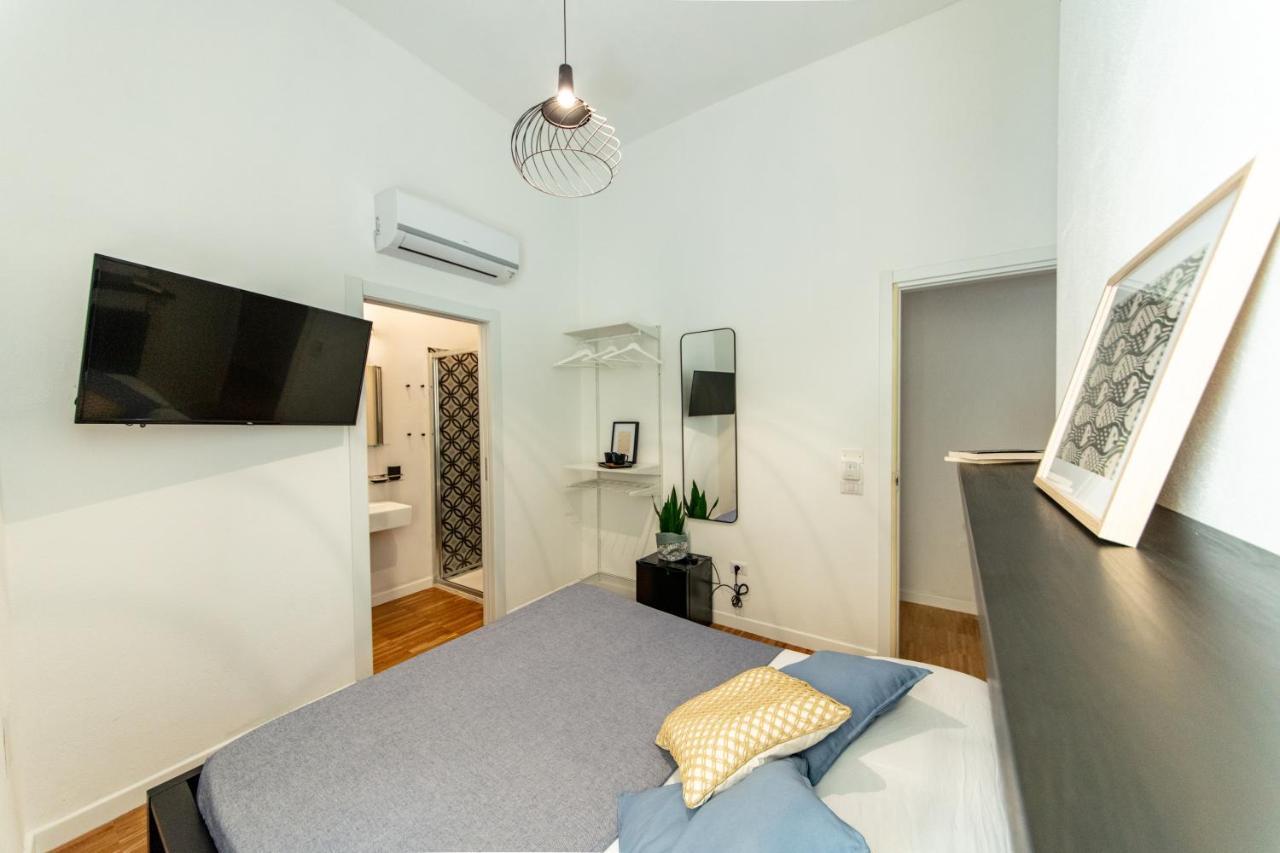 Lele'S Rooms Cagliari Zewnętrze zdjęcie